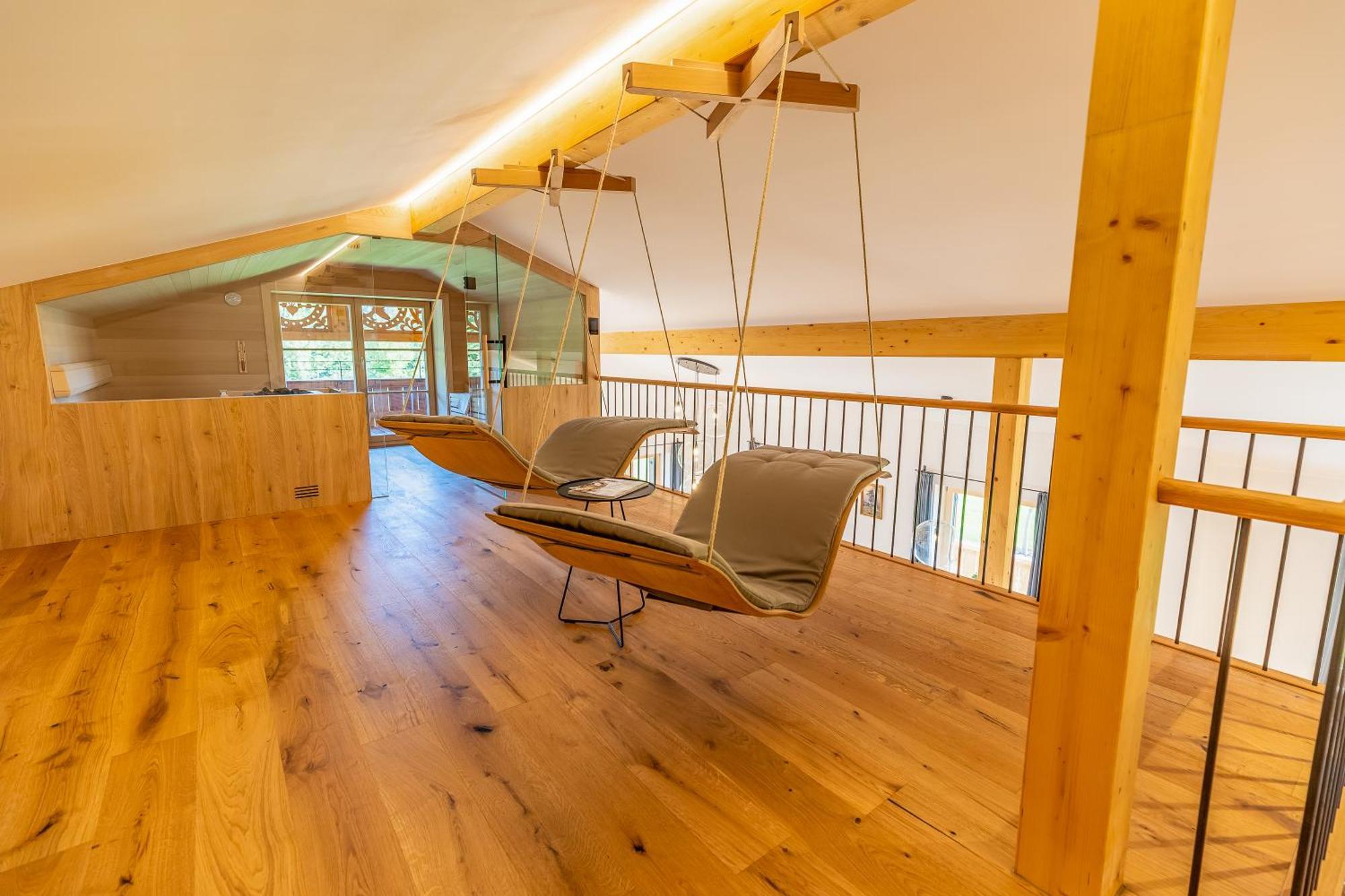 Graf Chiemo Suites - Direkt Am Chiemsee Mit Separatem Seezugang Chieming Exterior foto