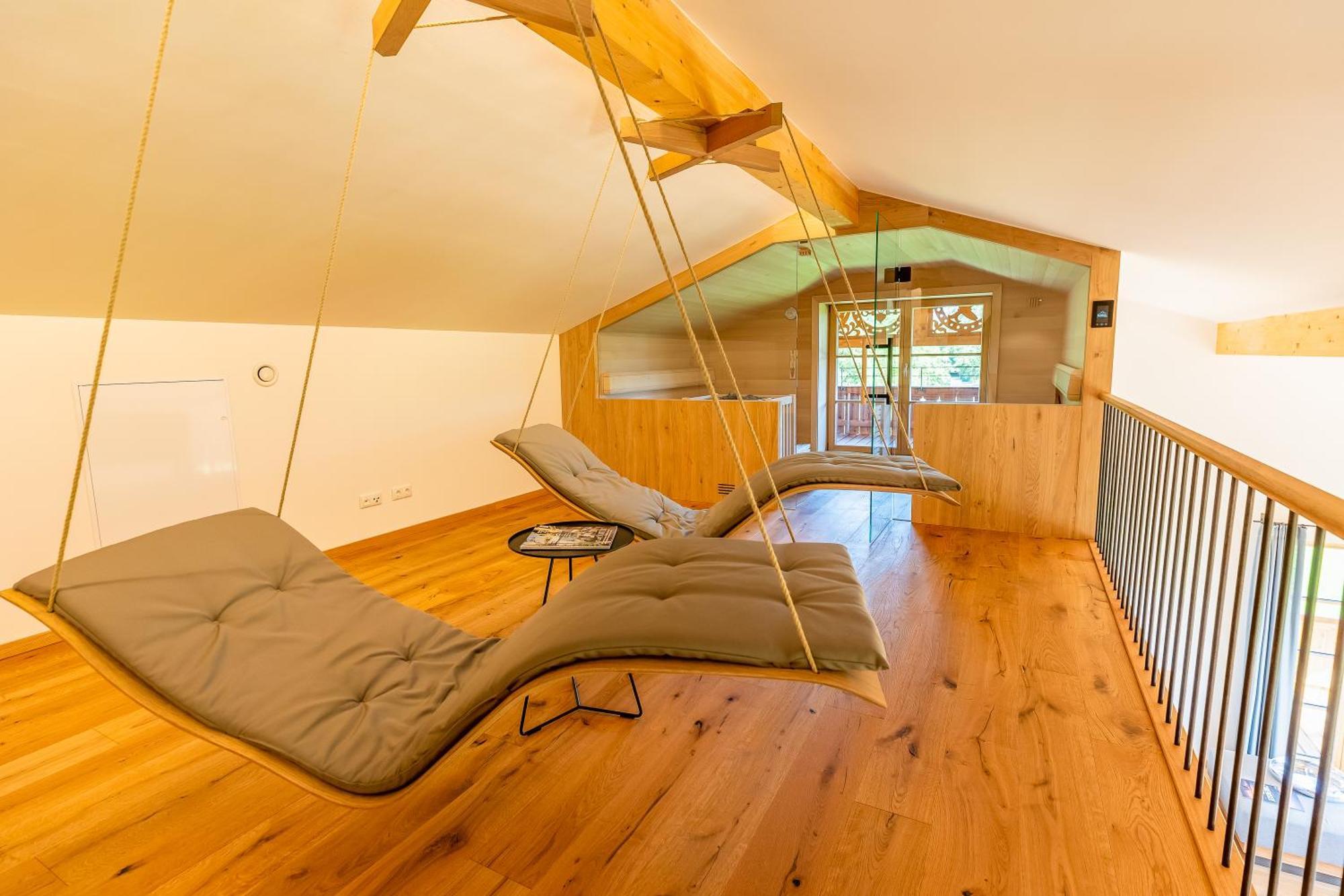 Graf Chiemo Suites - Direkt Am Chiemsee Mit Separatem Seezugang Chieming Exterior foto